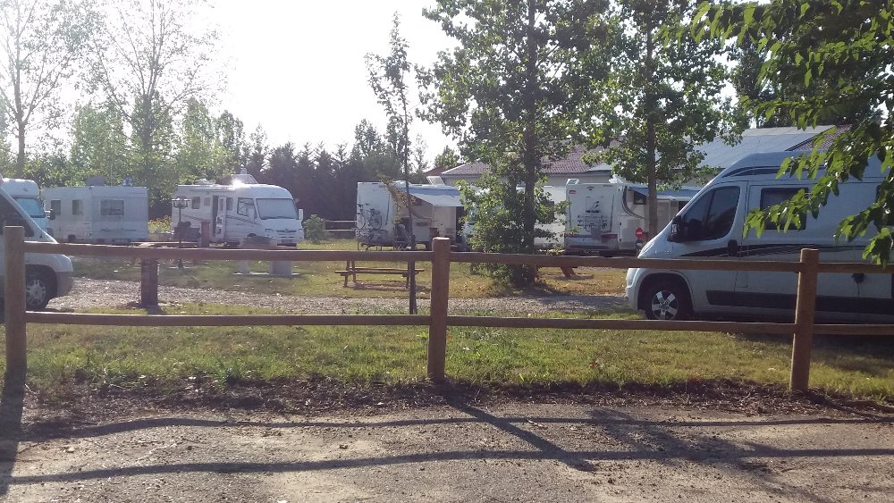 Aire camping-car  Temple-sur-Lot (47110) - Photo 1